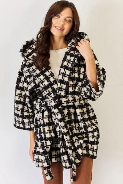 ribbed women cardigan with a classic textureribbed women cardigan with a classic textureMax Hooded Jacket