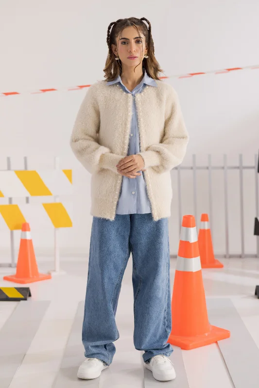 v neck women cardigan to elongate the necklinev neck women cardigan to elongate the necklineOFF WHITE ROUND NECK FULL SLEEVES CARDIGAN SWEATER (24X-020-66)