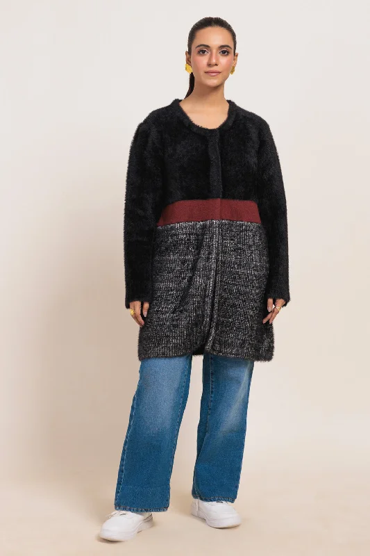 button down women cardigan with vintage buttonsbutton down women cardigan with vintage buttonsBLACK ROUND NECK FULL SLEEVES CARDIGAN SWEATER (24X-077-66)