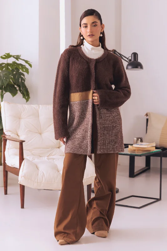 boyfriend style women cardigan for a relaxed fitboyfriend style women cardigan for a relaxed fitBROWN ROUND NECK FULL SLEEVES CARDIGAN SWEATER (24X-077-66)