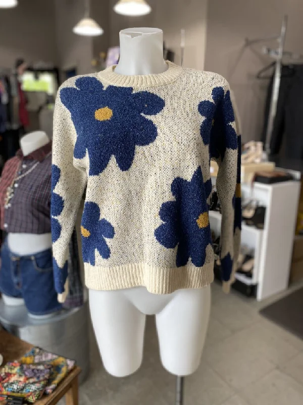 Plus Size Women's Belted Cable Knit SweatersPromod flower sweater XS NWT