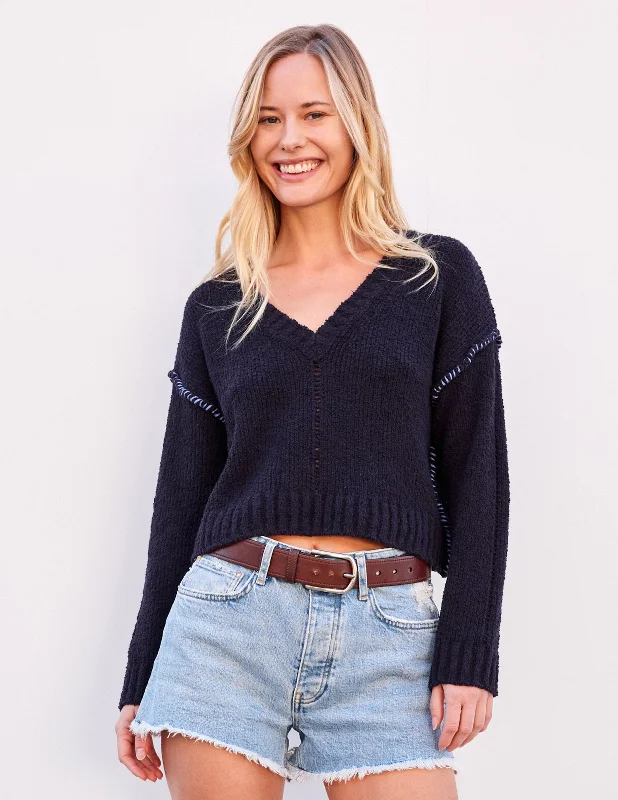 Women's Long Sleeve Turtleneck Cashmere SweatersSundry V-Neck Sweater in Deep Sea Navy