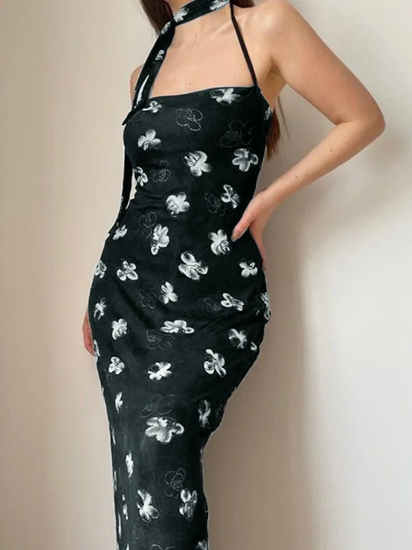 Sleeveless Women Dress in Bright Colors for Summer PartiesBerryBetty - Back Slit Velvet Halter Maxi Dress