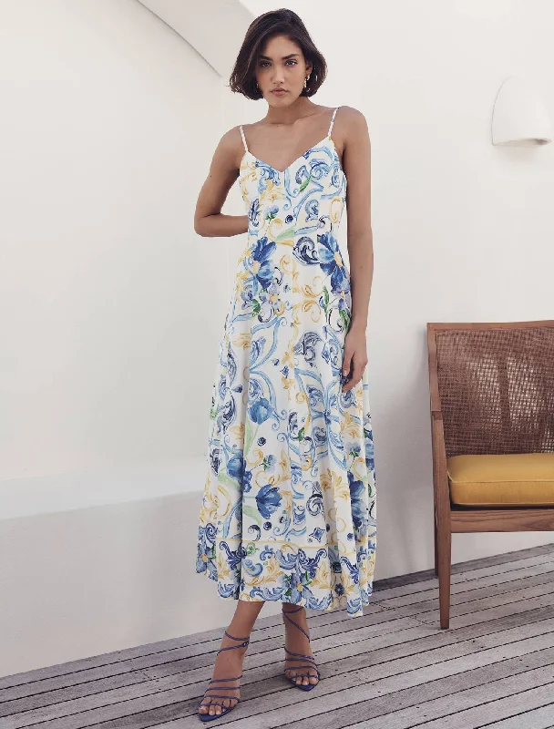 Pleated Women Dress with a Timeless and Elegant TextureChiara Printed Panel Midi Dress