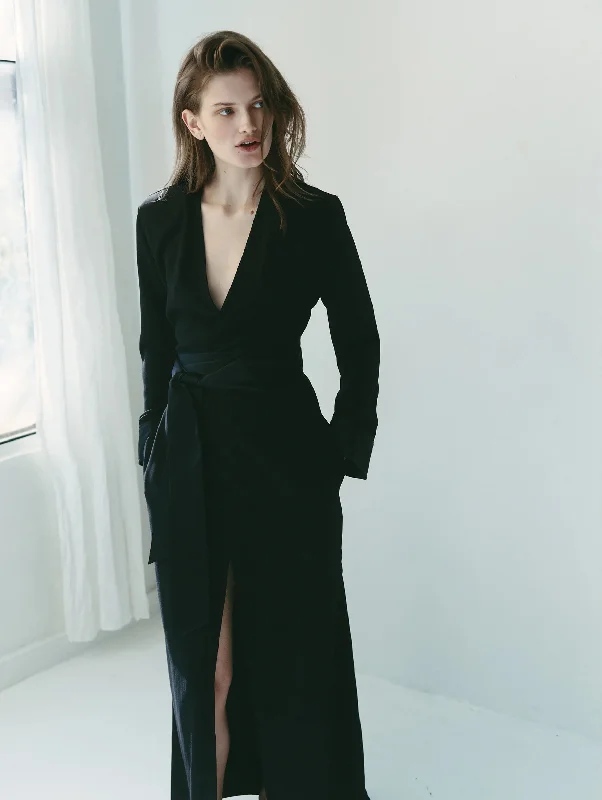 Lace - Embellished Women Dress for an Elegant and Sophisticated AppearanceDune Dress in Noir