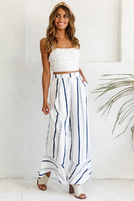 Strapless Women Dress with a Built - in Bra for Comfort and SupportHermosa Wide Leg Pocket Pants Stripe Print Navy