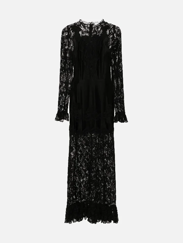 Ball Gown Women Dress with a Full Skirt for a Princess - like LookLong Sleeve Lace Dress in Black