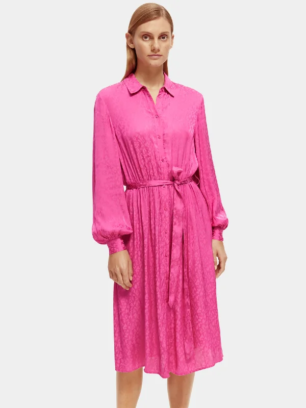 Backless Women Dress for a Sexy and Alluring Look at Evening EventsRelaxed-fit printed midi jacquard shirt dress