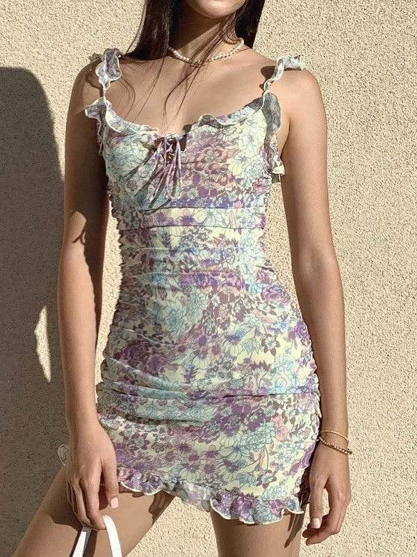 Shift Women Dress with a Simple and Classic Design for Everyday WearBerryBetty - Ruffle Trim Floral Mini Dress