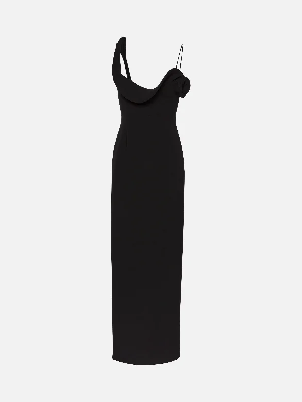 Plus Size Women Dress with a Flattering A - Line Cut for Comfort and StyleSculptural Maxi Dress in Black