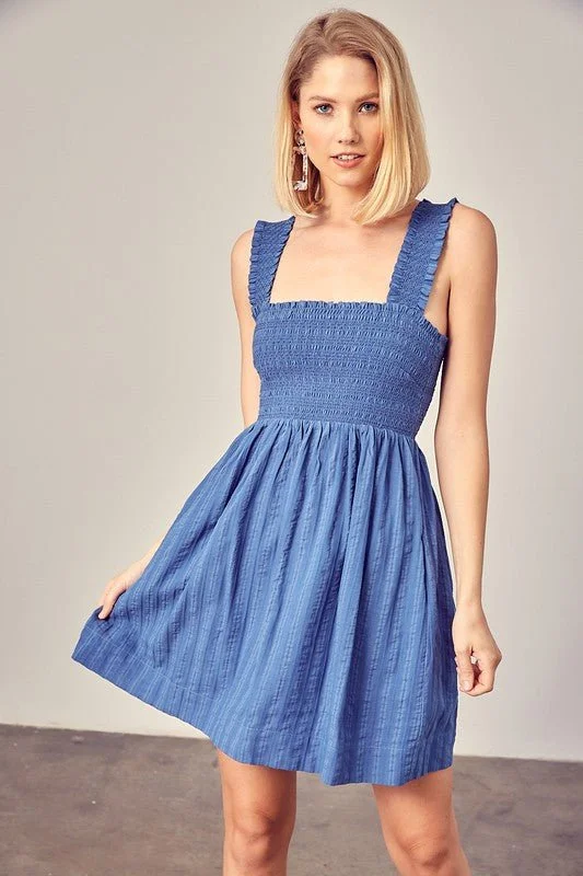 Shift Women Dress with a Simple and Classic Design for Everyday WearKarter Dress