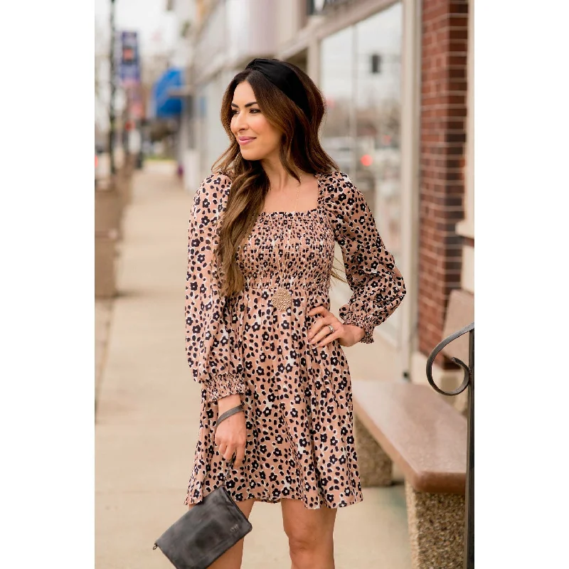 Maxi Women Dress with Floral Print for a Bohemian Vibe Maxi Women Dress with Floral Print for a Bohemian Vibe Floral Leopard Party Fitted Bodice Dress