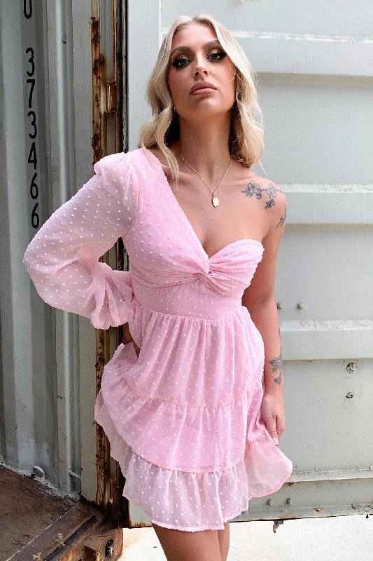 Empire Waist Women Dress to Accentuate the Bust and Conceal the Waist Empire Waist Women Dress to Accentuate the Bust and Conceal the Waist Georgia Dress - Pink