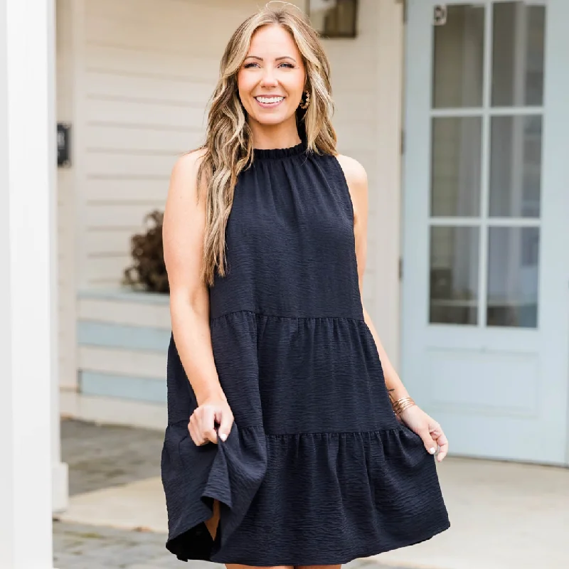 Shift Women Dress with a Simple and Classic Design for Everyday Wear Shift Women Dress with a Simple and Classic Design for Everyday Wear Weekend Wardrobe Dress, Black