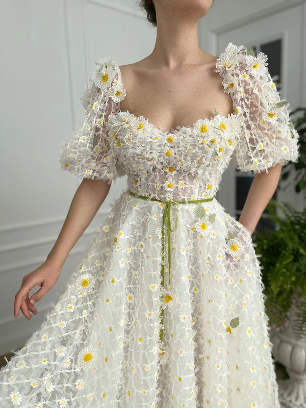 Midi dresses with off - the - shoulder necklines for a flirty lookDaisy Lattice Dress