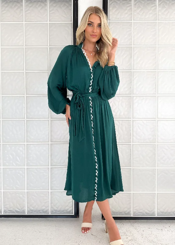 Midi dresses with ruched sleeves for a more fitted and stylish arm lookEmelda Midi Dress - Emerald