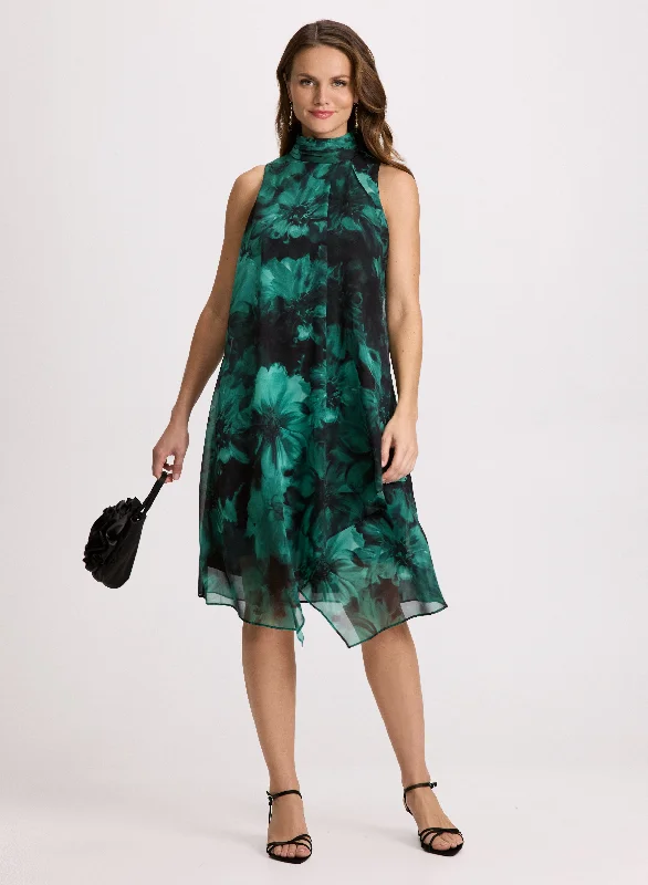 Midi dresses with ribbed textures for a unique and tactile appearanceFloral Print Mock Neck Dress