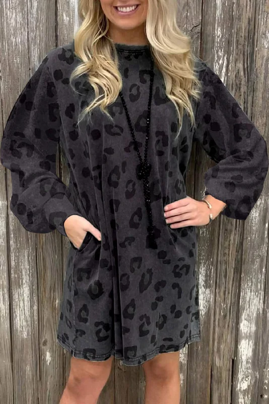 Midi dresses with ruched sleeves for a more fitted and stylish arm lookLeopard Pocketed Puff Sleeve Dress