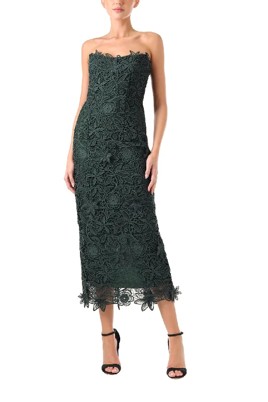 Midi dresses with cold - shoulder cutouts for a trendy styleStrapless Lace Sheath Dress