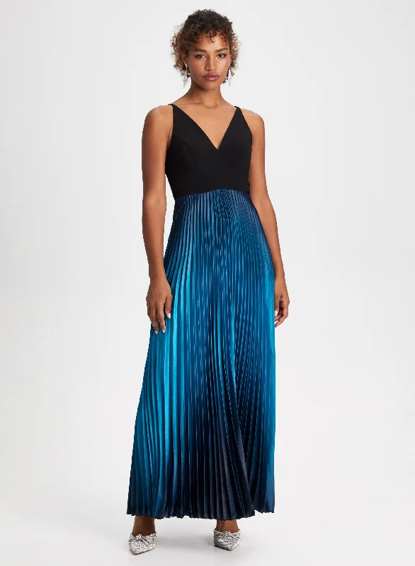 Midi dresses with ruffled bodices for a more pronounced feminine lookLong Pleated Dress