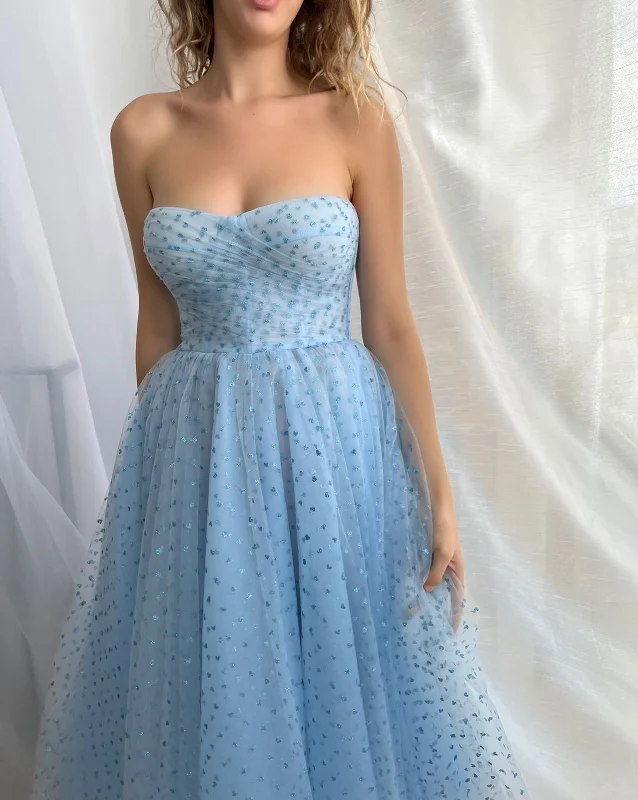 Midi dresses with pleated bodices for a classic and tailored lookOceanic Hearts Midi Dress