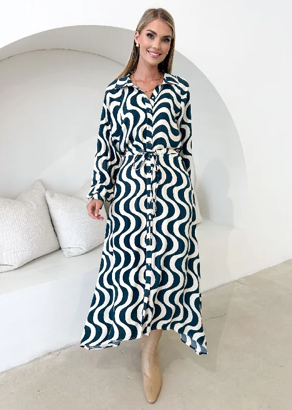 Midi dresses with ruffled sleeves for a more feminine and voluminous lookSloanna Midi Dress - Teal Wavy