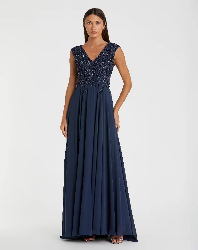 Maxi dresses with a ruffled neckline for a charming lookApplique Cap Sleeve Bodice Flowy Gown