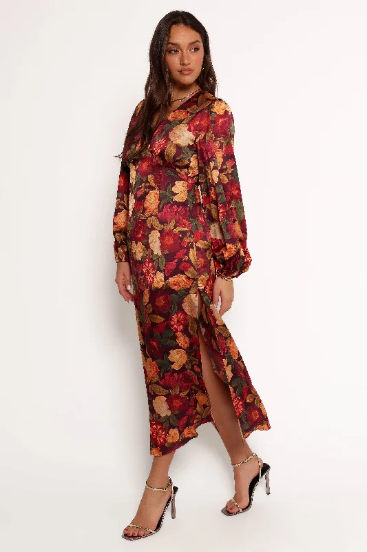 Printed maxi dresses with abstract patterns for an artistic lookZimmer Long Sleeve Maxi Dress - Sangria Bloom