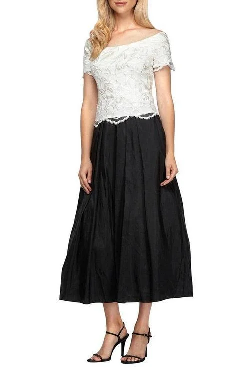 Metallic wedding guest dresses for a glamorous weddingAlex Evenings AE117372 Long Formal Dress Evening Party