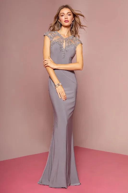 Long - sleeved wedding guest dresses in velvet for a winter weddingLong Formal Cap Sleeve Prom Dress