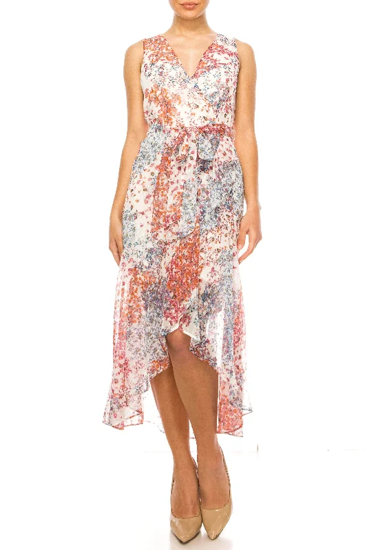 Cocktail dresses with a ruched bodice and spaghetti strapsMaison Tara 91760M - Floral Printed V-Neck Cocktail Dress