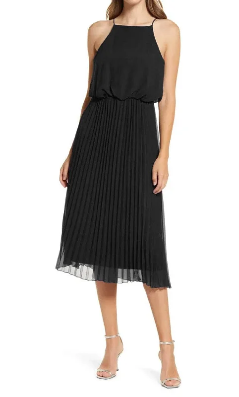 Plaid cocktail dresses with a flared skirt for a classic feelSam Edelman 02S658 - Electric Pleated A-Line Long Dress