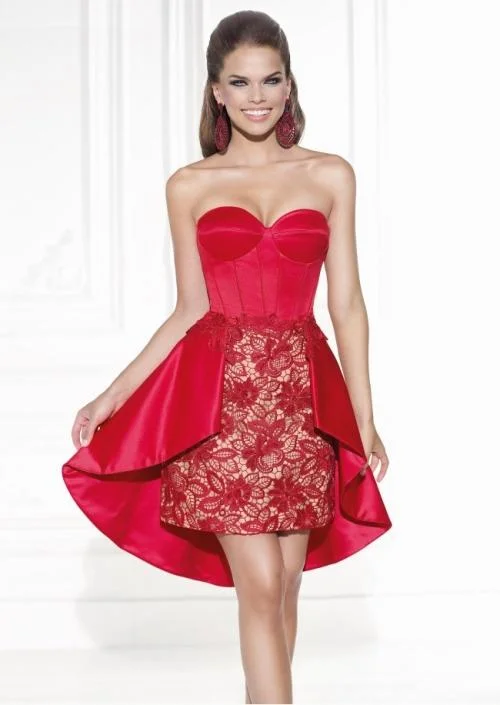 Mini cocktail dresses with a pleated bodice and a spaghetti - strap backTarik Ediz - Strapless Cocktail Dress 90452