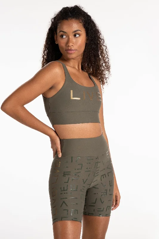 Bermuda Women Shorts for a Classic and Sophisticated LookLIVE! Icon Lux Bermuda Shorts