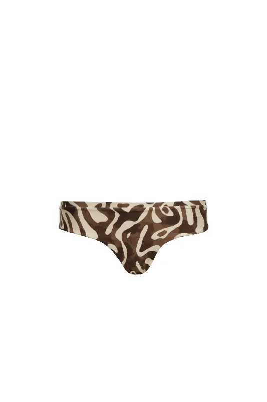 String bikini for a minimalistic and sexy beach styleZahra Brown Domus Bottom